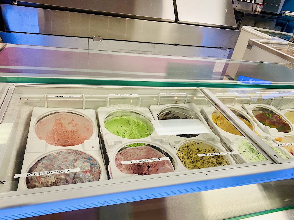 Tocumbos Ice Cream Shop
