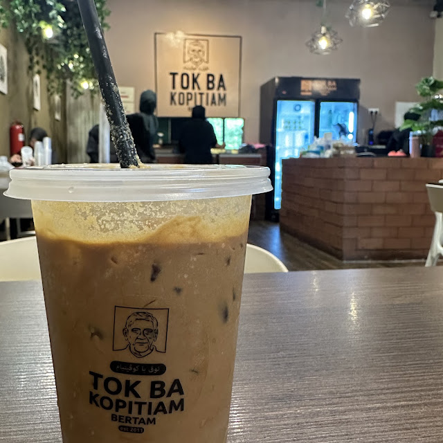 Kopi Maklom