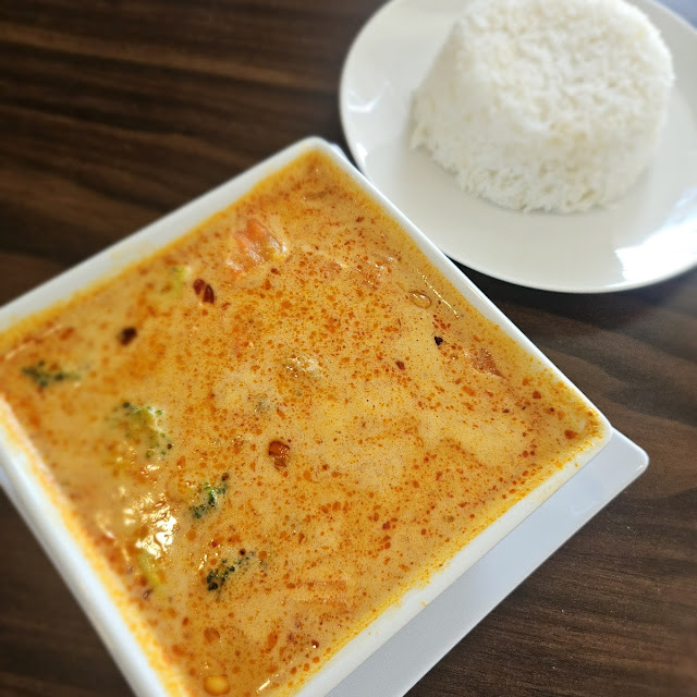 Red Curry Chicken