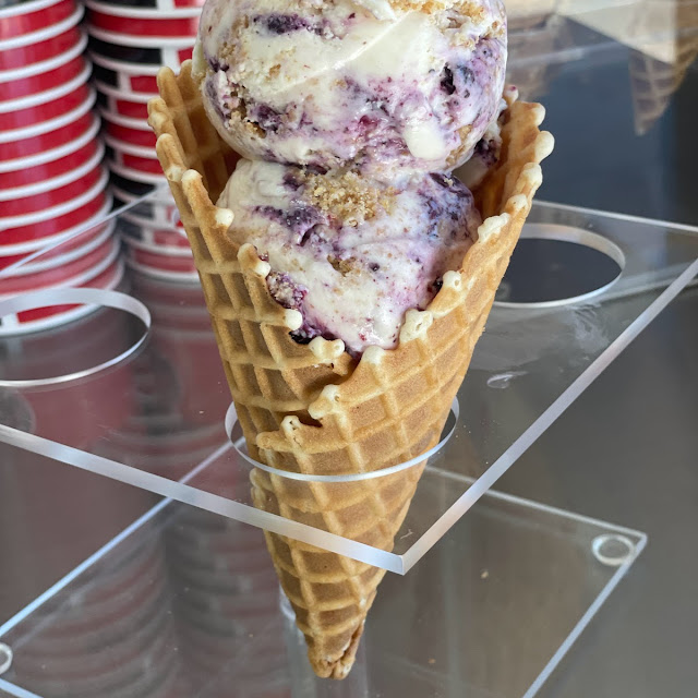 Black Raspberry Chip Pint