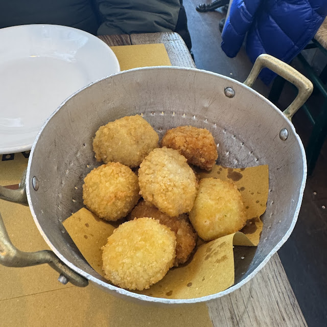 Le Nostre Patate Fritte Cacio E Pepe