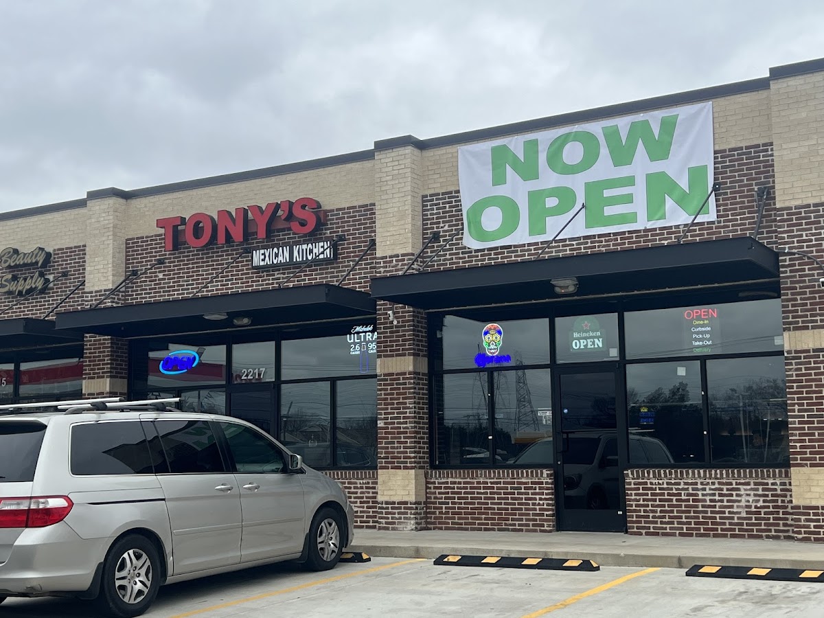 TONY'S Mexican Kitchen
