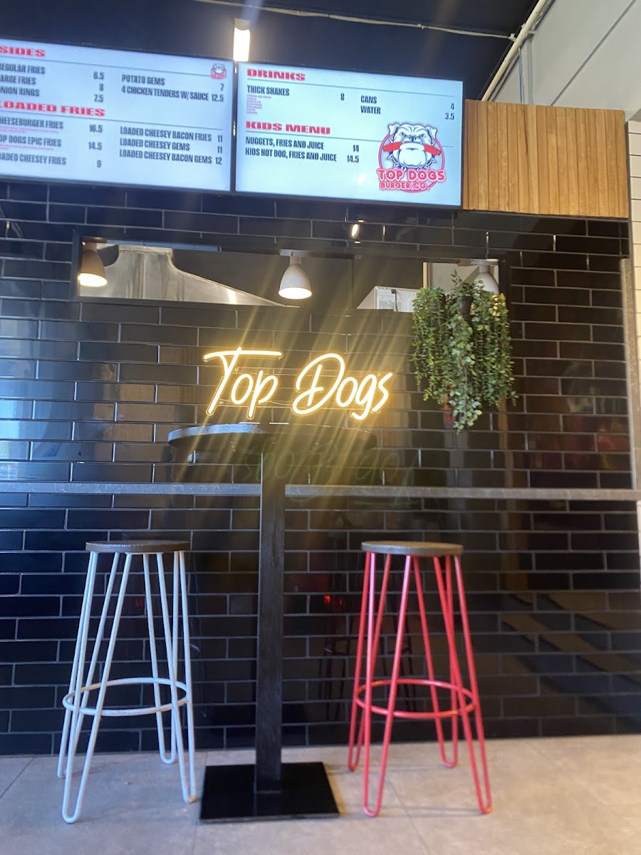 Top Dogs Burger Co