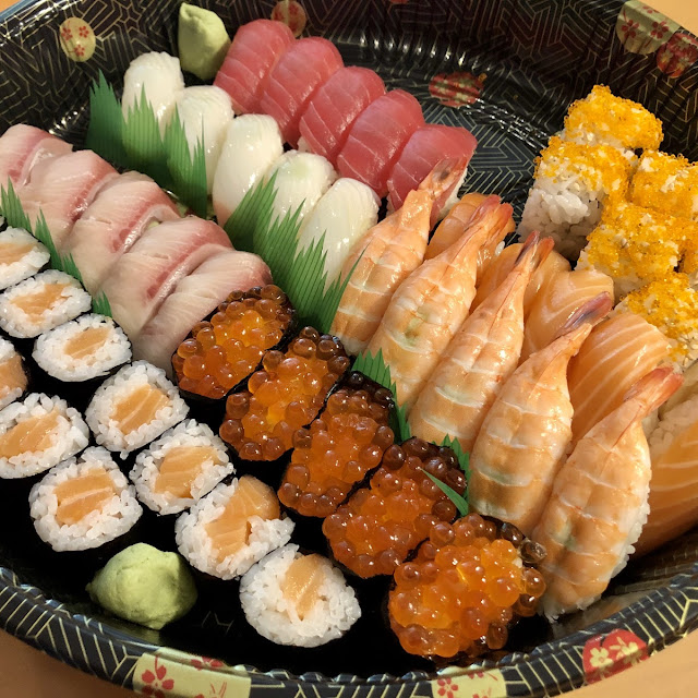 Rolled Sushi Tray
