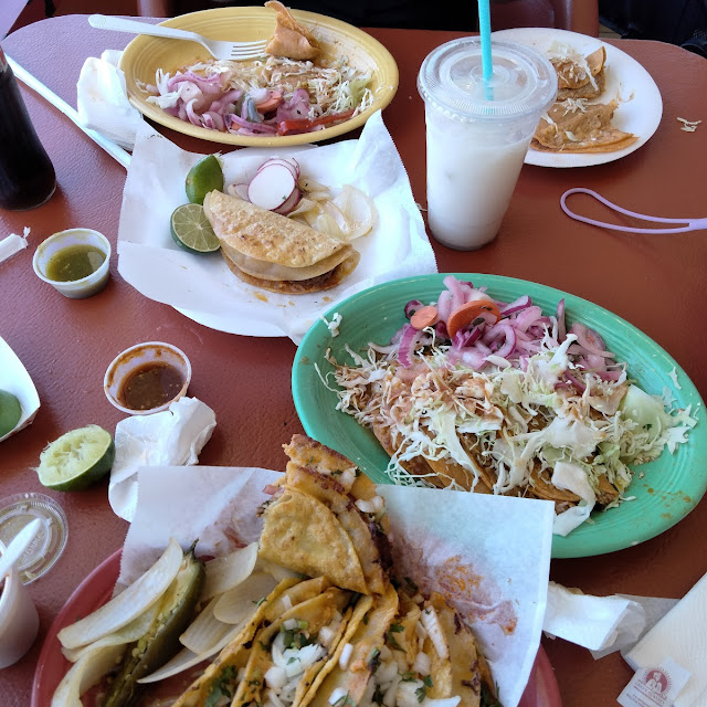 Tacos De Barbacoa and Al Vapor
