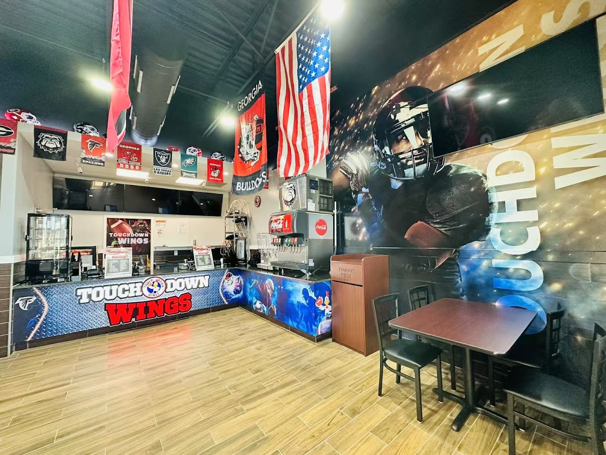 Touchdown Wings - Athens