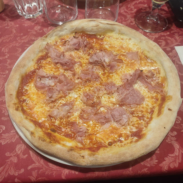 Šunková Pizza