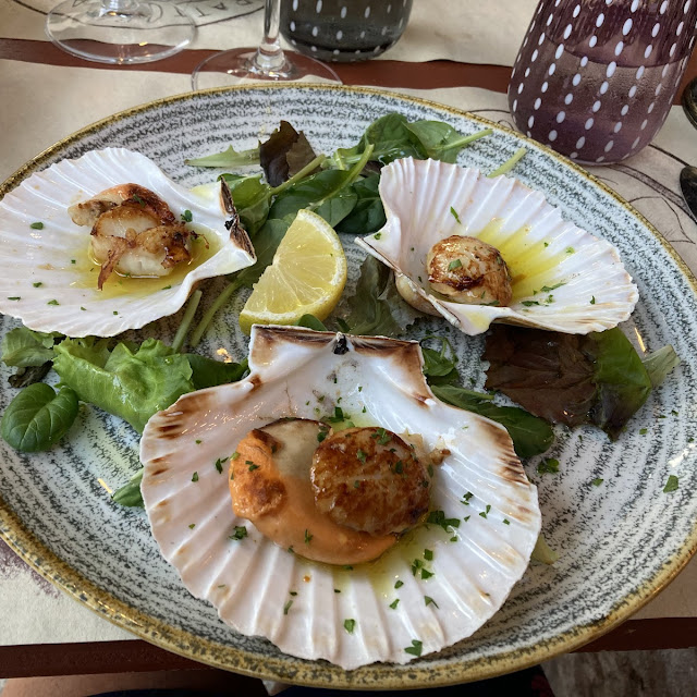 Baked Scallops Au Gratin