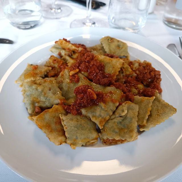 Ravioli Al Ragù