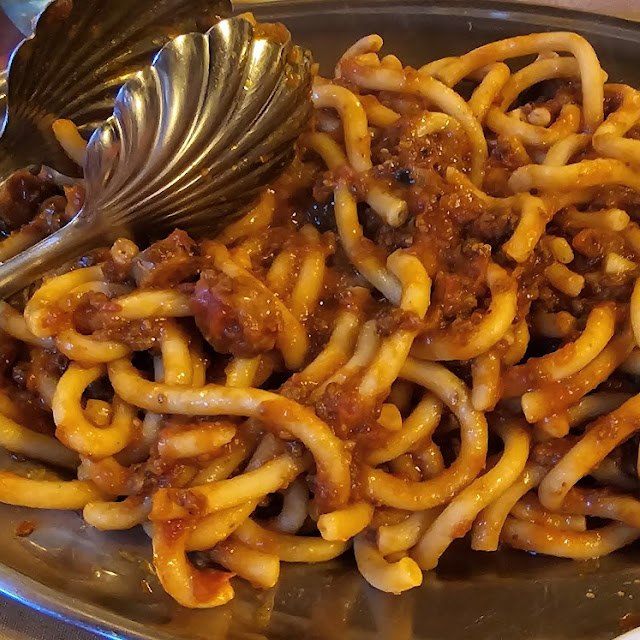 Maccheroni Al Sugo Di Maiale