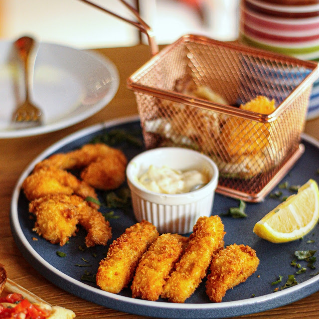 Fried Calamari with Tartare Sauce