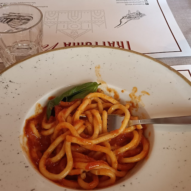 Pici All’aglione Thick Eggless Noodles With Tomato Sauce And Garlic