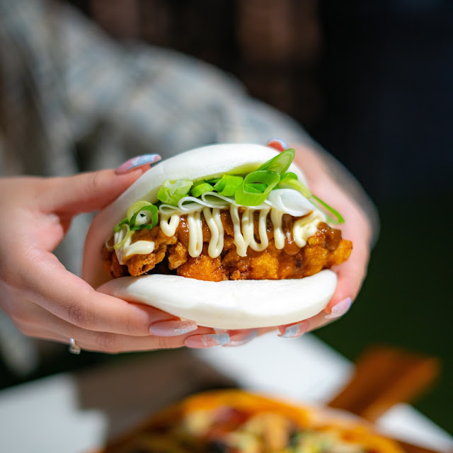Gochujang Chicken Bao
