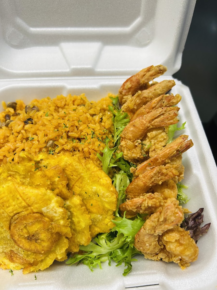 Tres Palmas Latin Food