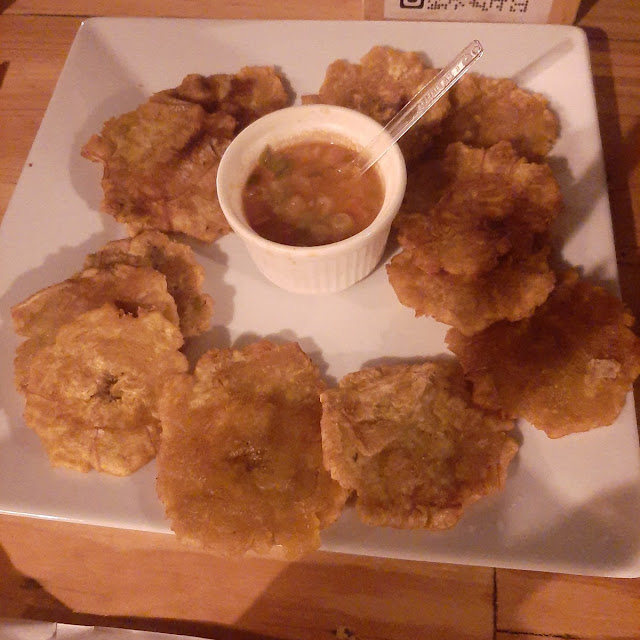 Patacones Con Hogao