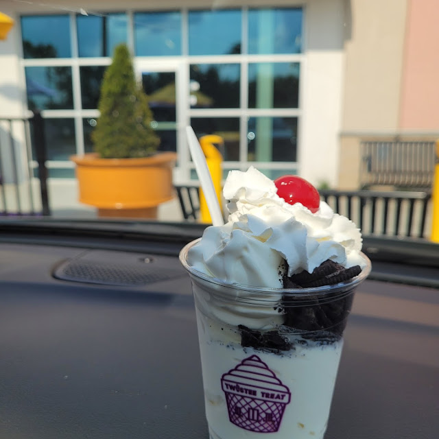 Oregon Sundae Wit Whipped Cream and a Cherry