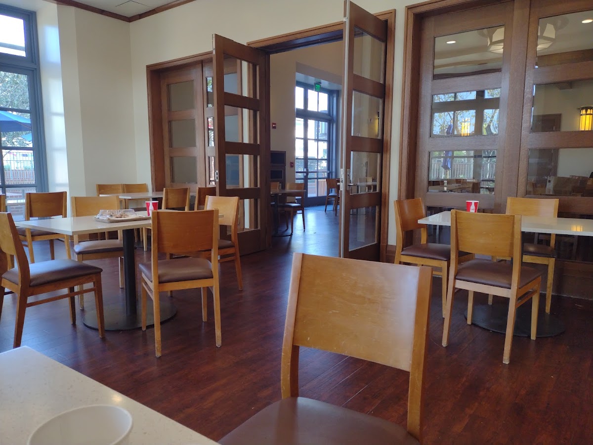 UCLA Santa Monica Medical Center - Cafeteria