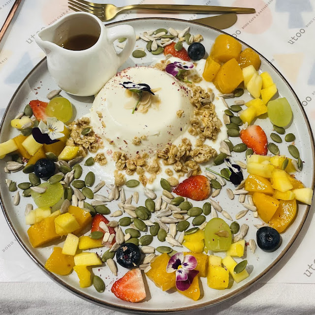 Panna Cotta Granola