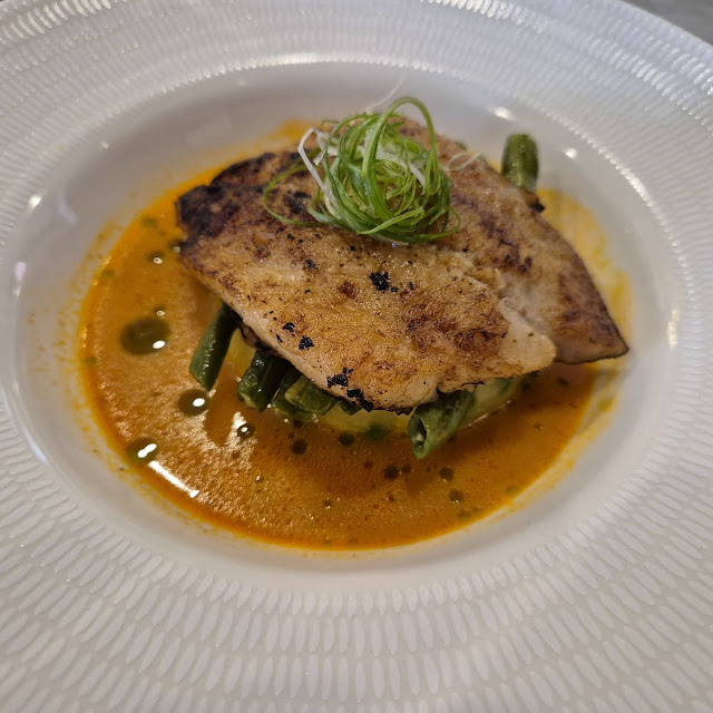 Madam Bloemen's Ikan Kecombrang