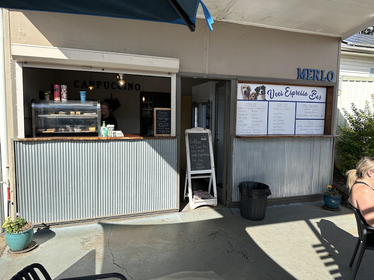 Vee's Espresso Bar