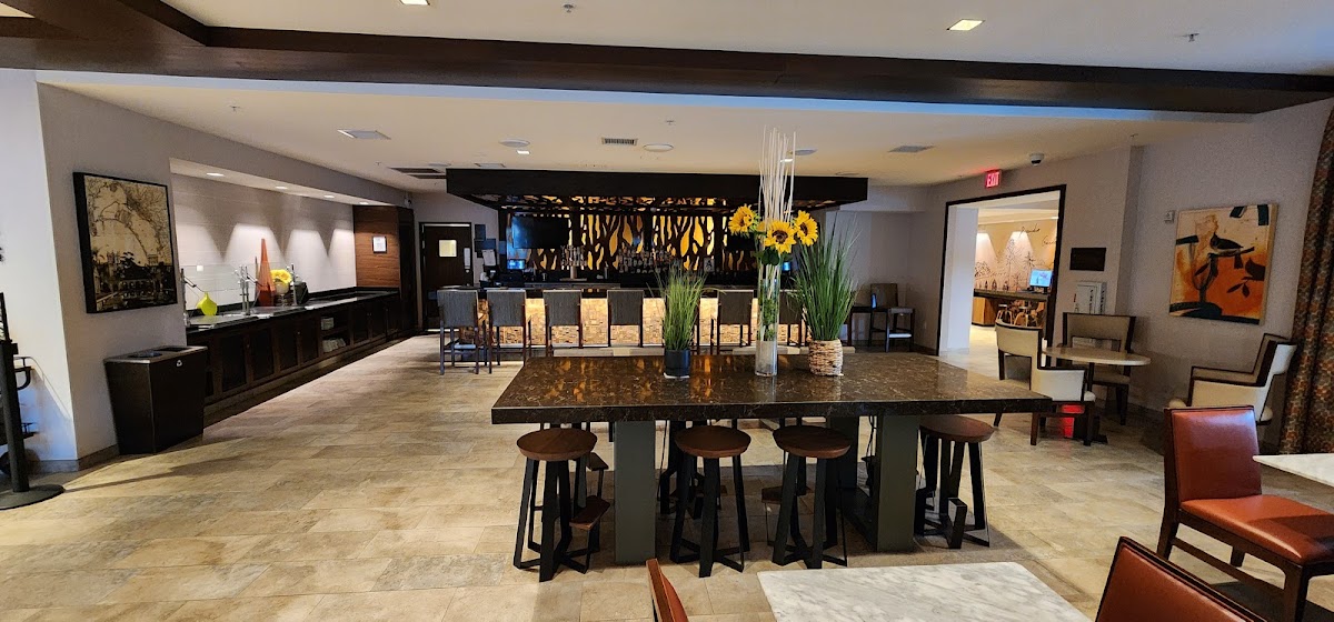Verde Kitchen & Bar