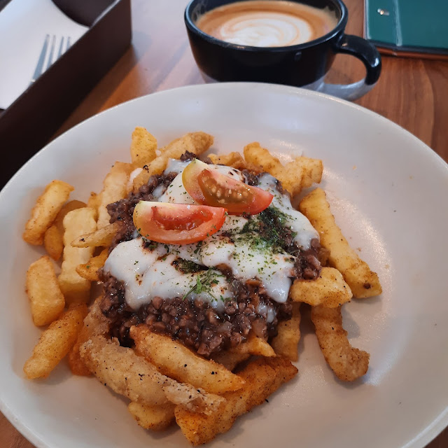 French Fries with Cheese