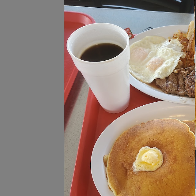 Pancakes & 2 Eggs