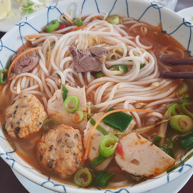 Spicy Hue Noodle Soup Bun Bo Hue