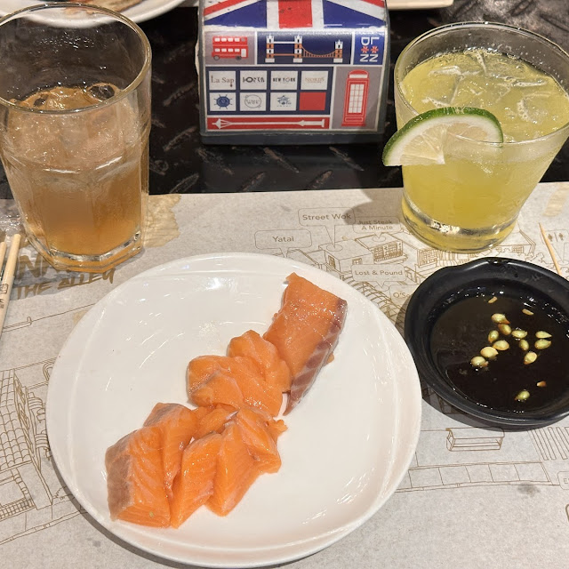 Salmon Sashimi