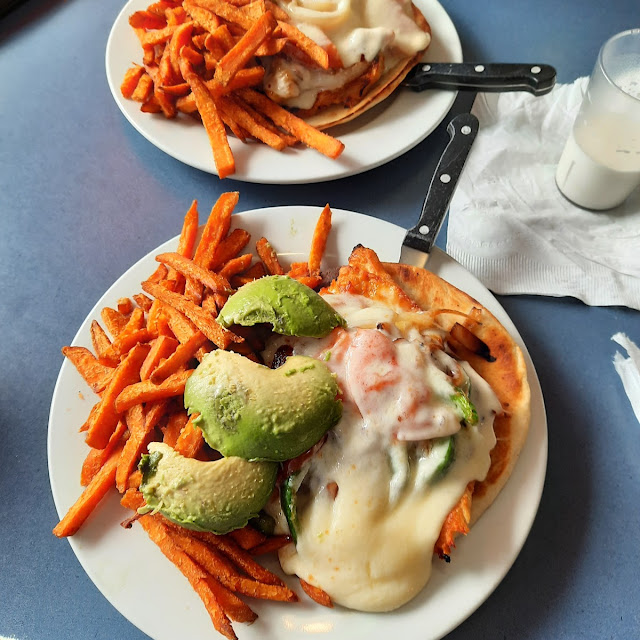 Grilled Chicken on Pita Bread