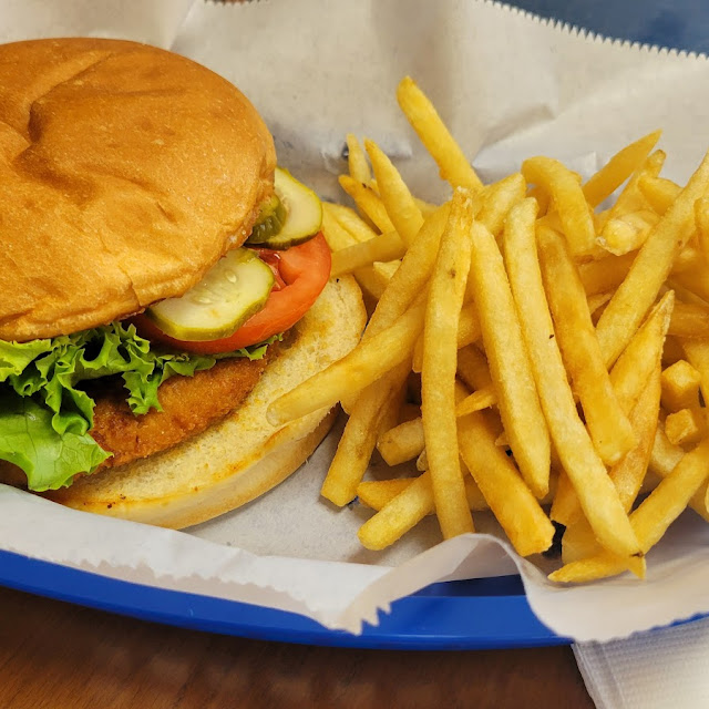 Fish Sandwich Basket