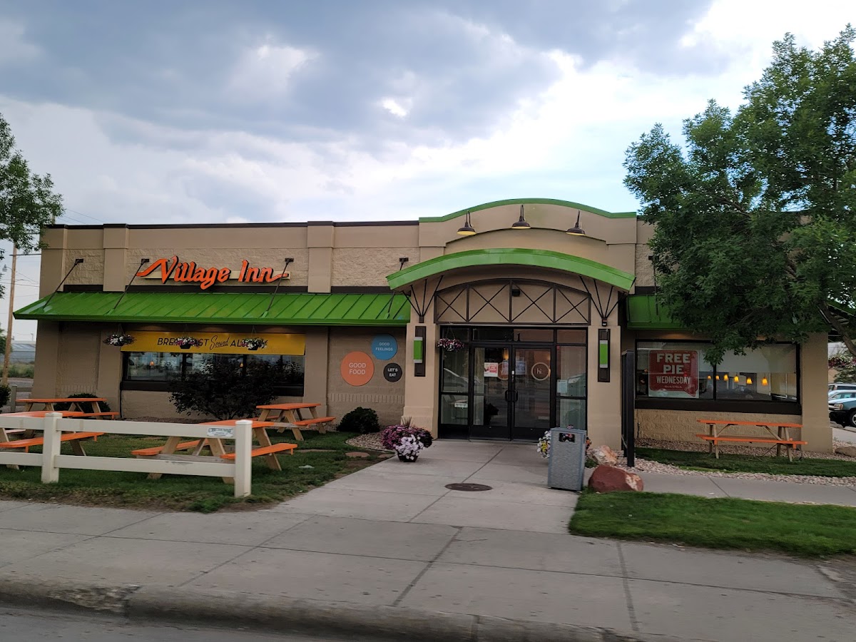 Village Inn - Cheyenne