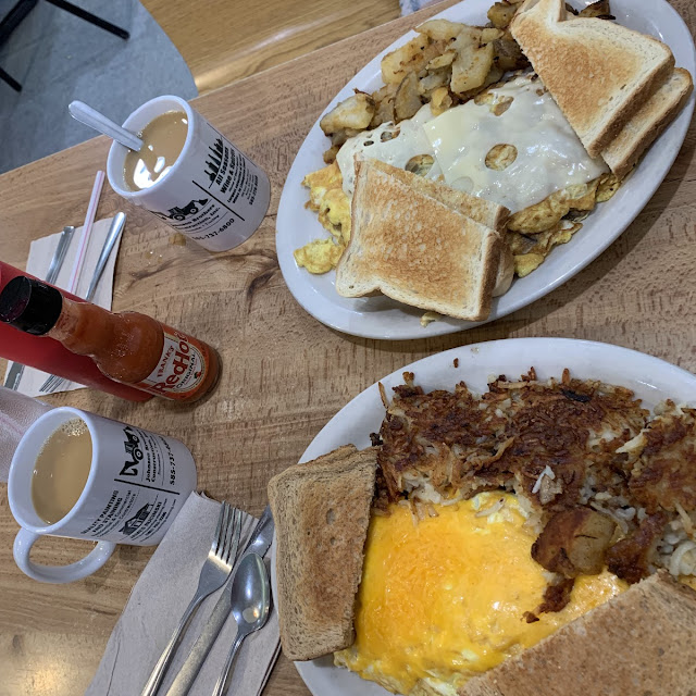 2 Eggs and Toast