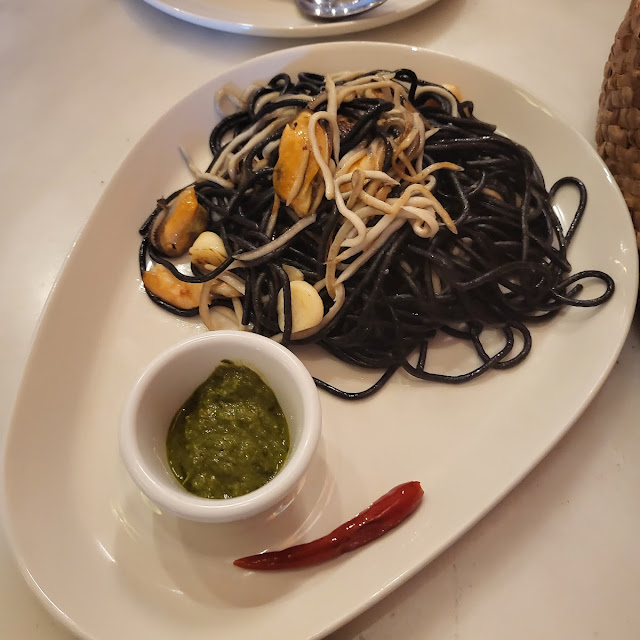 Squid Ink Spaghetti