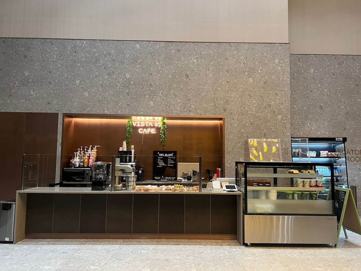 Vista 65 Cafe