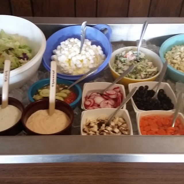 Small Salad Bar
