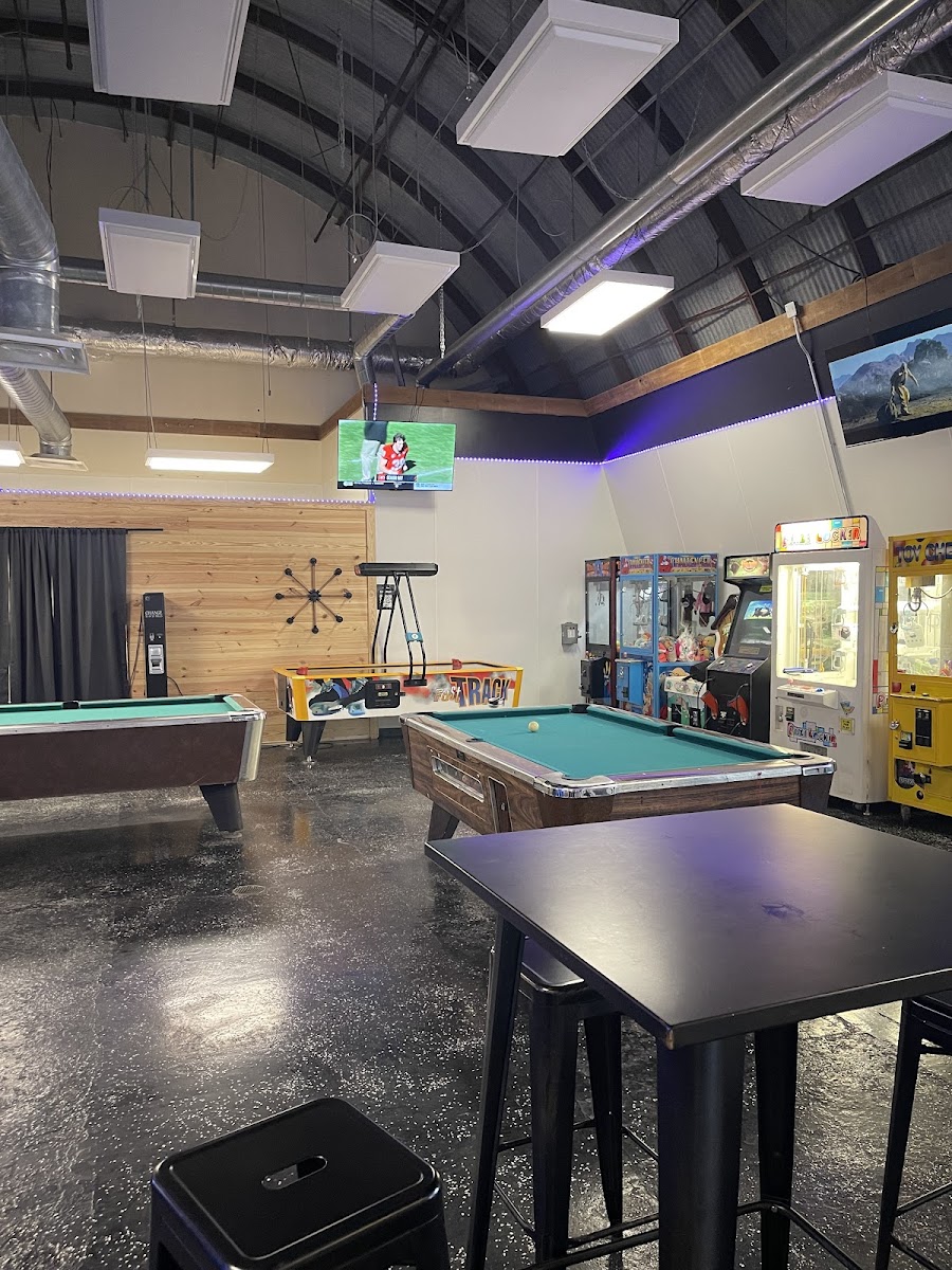 Warehouse pizza