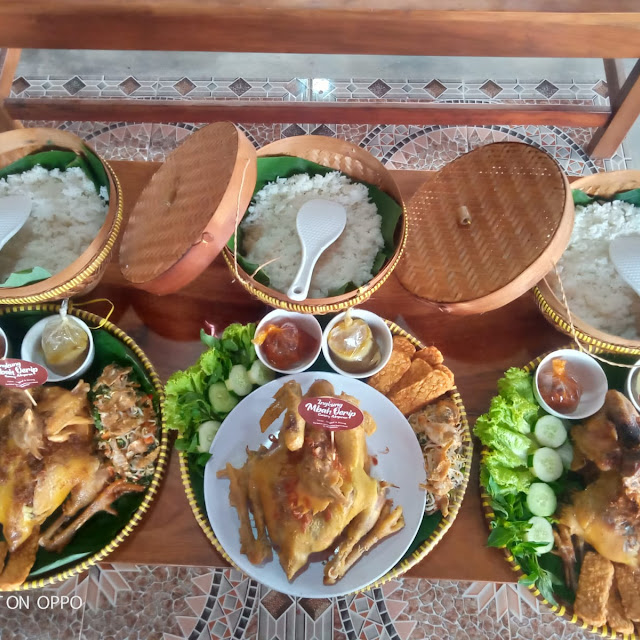 Paket Kembulan