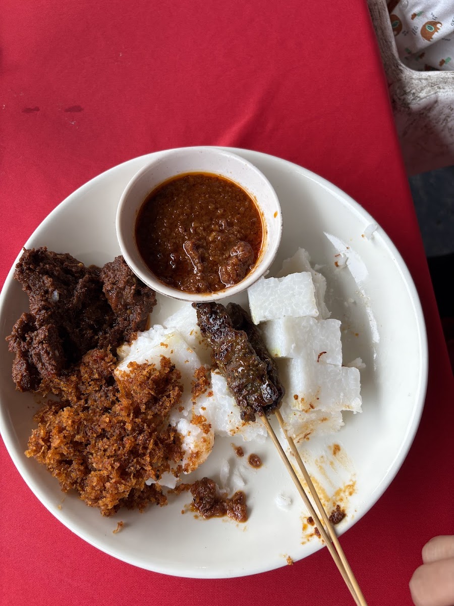 Warong Keluarga