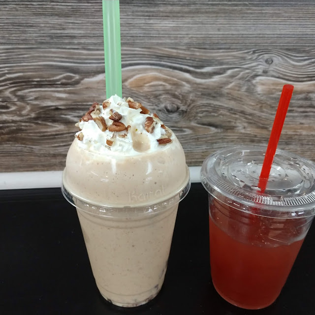 Pecan Pie Smoothie & Blue Raspberry Energy Drink