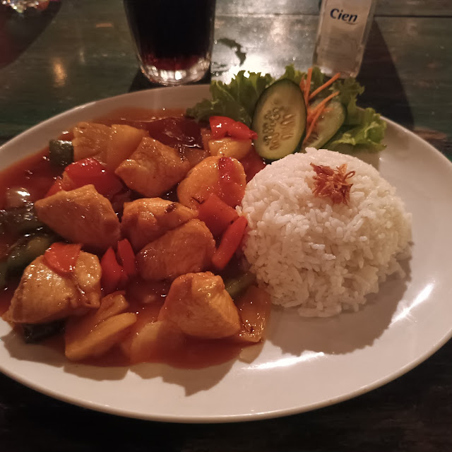 Chicken with Pineapple Sauce