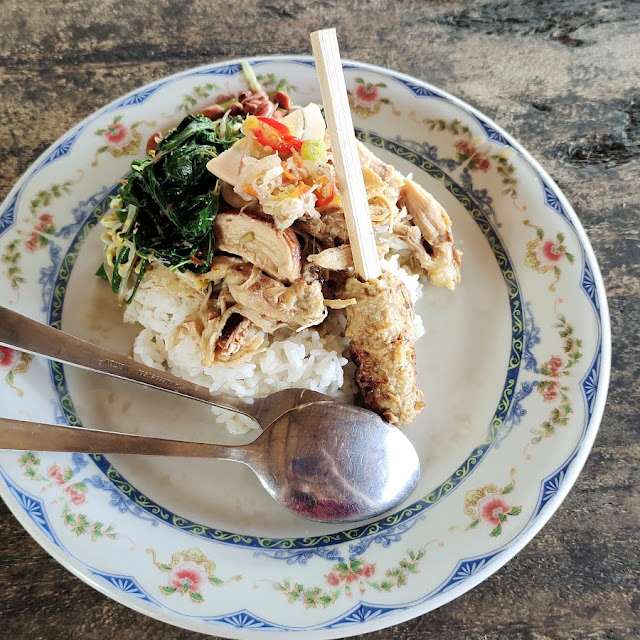 Nasi Ayam Warung Krisna