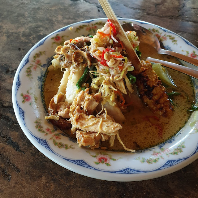 Tipat Bali