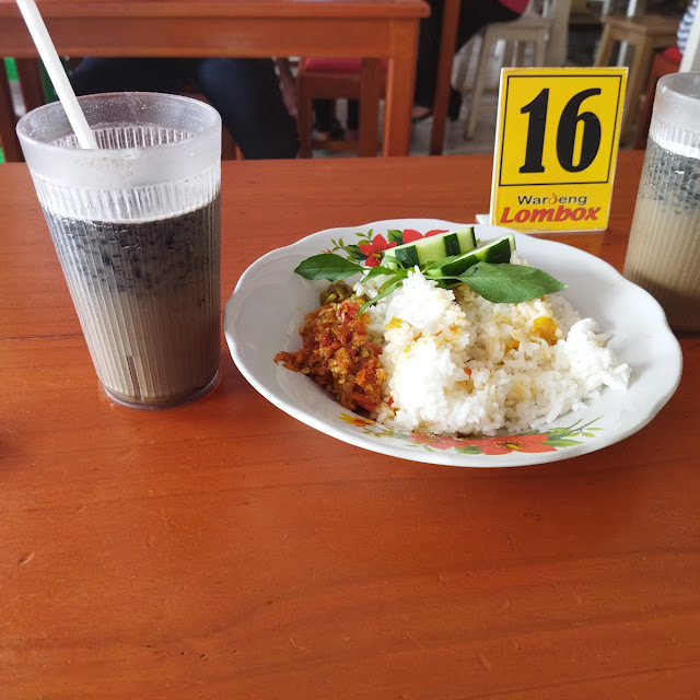 Nasi