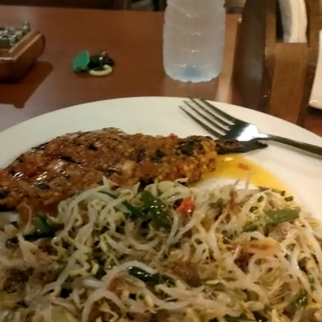 Ayam Bakar Rica