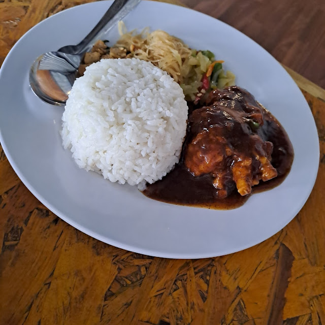 Nasi Rames Chicken Lada Hitam