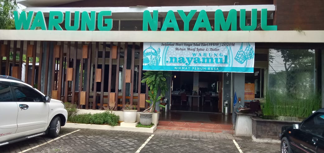 Warung Nayamul