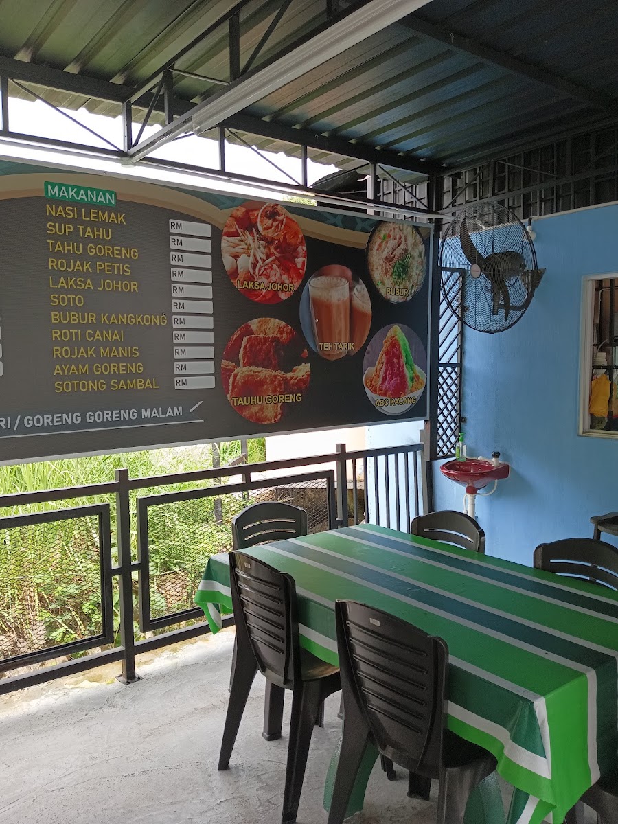 Warung One Corner Batu Pahat