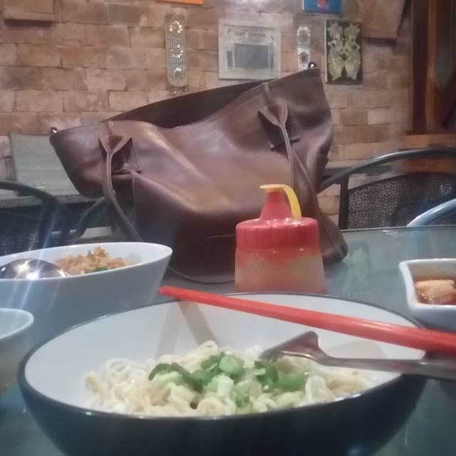 Mie Ayam Tom Yum