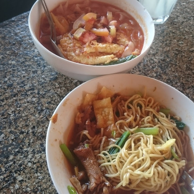 Mie Ayam Special Ceker
